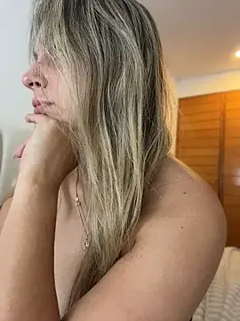 oriana_zoeee's sex show image