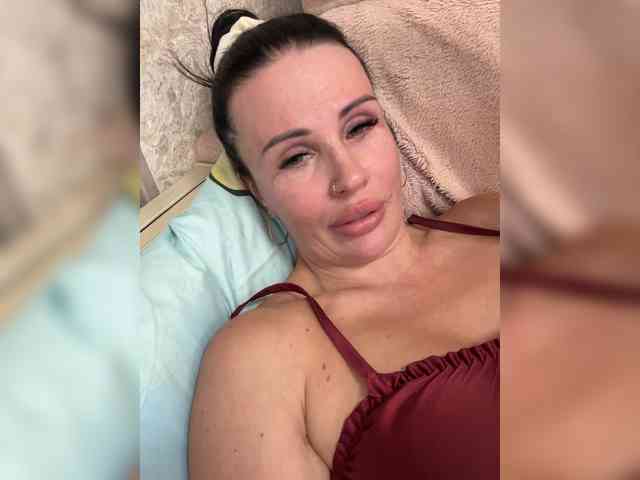 VampIrina11's sex show image VampIrina11's sex show image