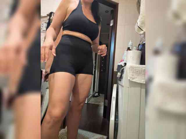 VampIrina11's sex show image VampIrina11's sex show image