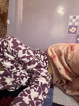 Sandhya_77's sex show image Sandhya_77's sex show image