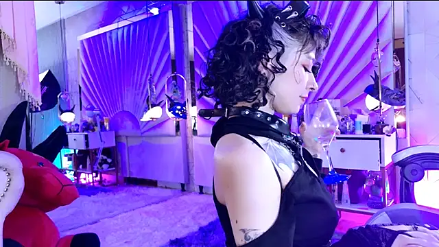 zephirahabney's sex show image