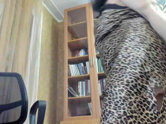 LouiseJenkin's sex show image