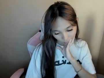 mika_cora's sex show image