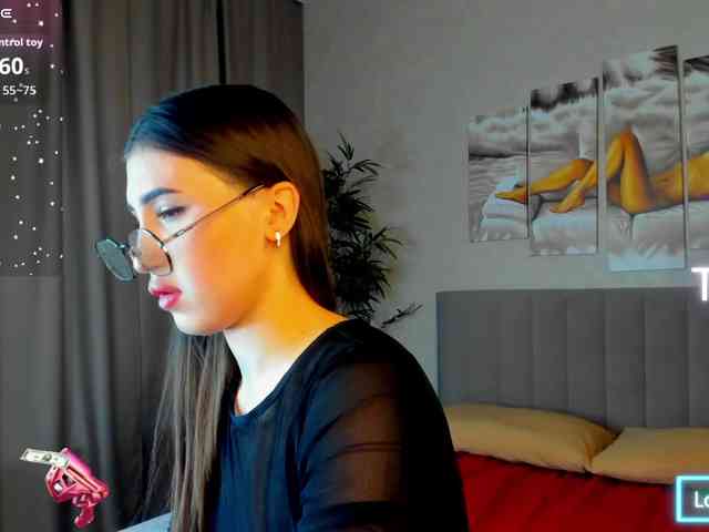 Изображение секс-шоу модели Emily-Lews