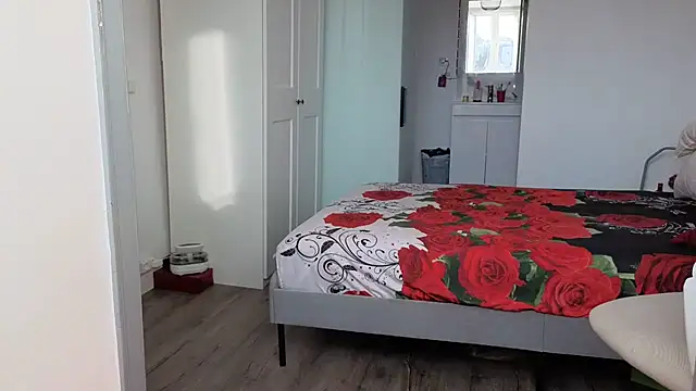 HotSpicyGujju's sex show image HotSpicyGujju's sex show image