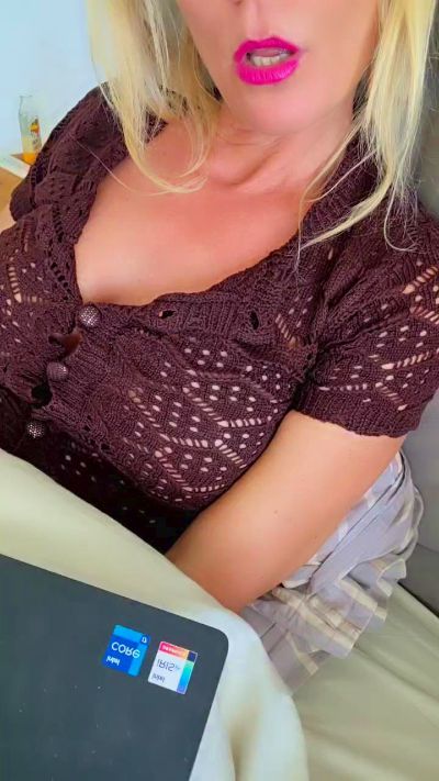 mia_sex_xxx's sex show image