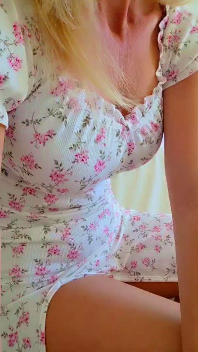 mia_sex_xxx's sex show image mia_sex_xxx's sex show image