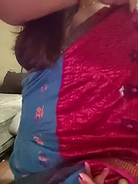 Raseele's sex show image