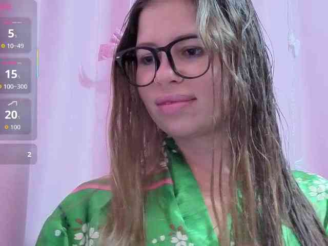 ELIZABETH-PLANET's sex show image