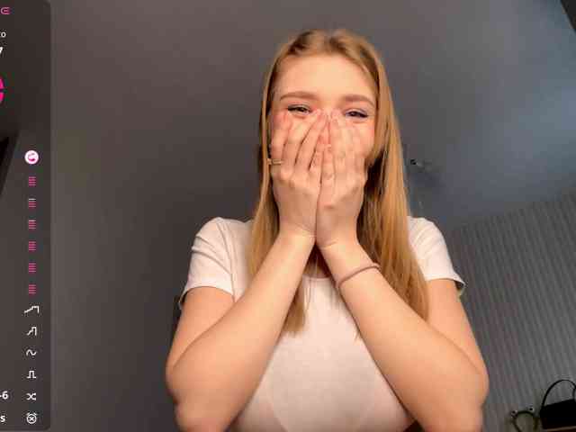 Sexshow-Bild von TyeshaDirksen