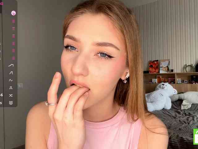 Sexshow-Bild von TyeshaDirksen