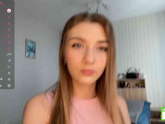 Sexshow-Bild von TyeshaDirksen