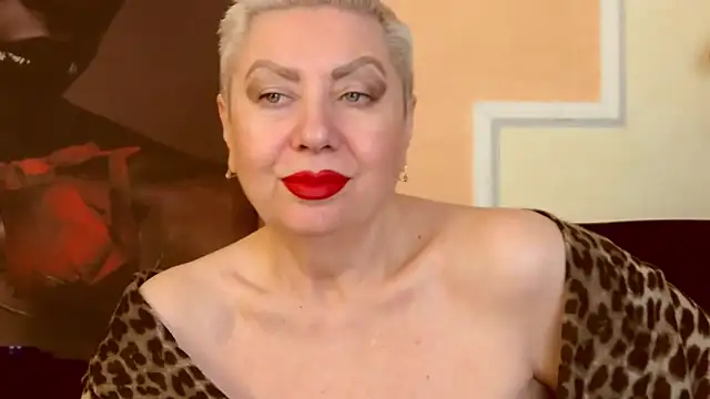 Изображение секс-шоу модели LadyPosh Изображение секс-шоу модели LadyPosh