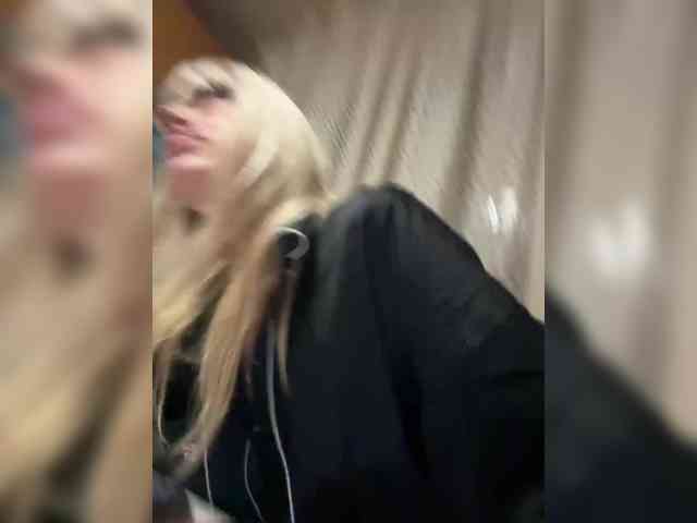 Изображение секс-шоу модели Alina-Grosu