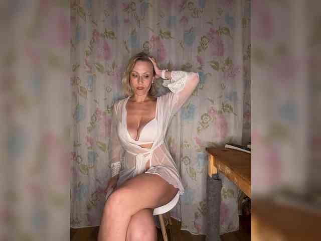 Sexshow-Bild von Alenkahot Sexshow-Bild von Alenkahot