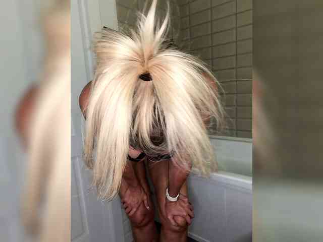 Sexshow-Bild von Alenkahot Sexshow-Bild von Alenkahot