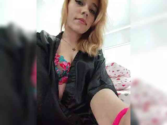 Kitteen's sex show image Kitteen's sex show image