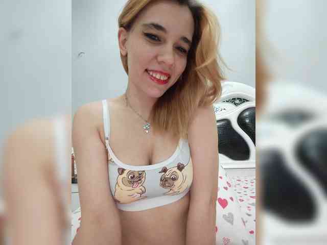 Изображение секс-шоу модели Kitteen Изображение секс-шоу модели Kitteen