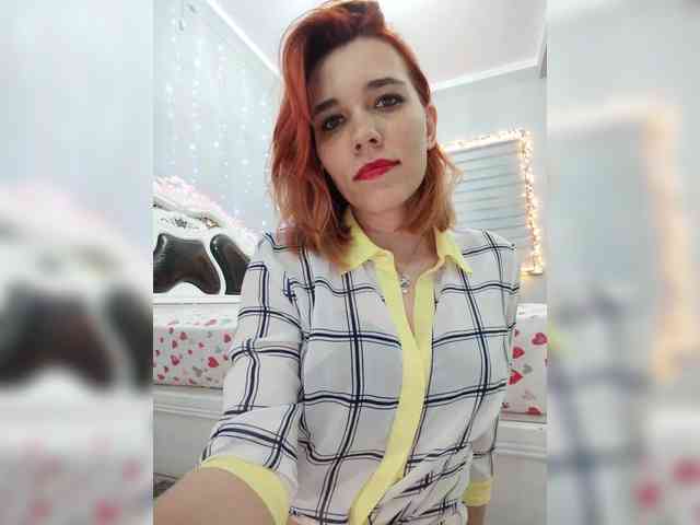 Kitteen's sex show image