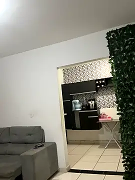 Изображение секс-шоу модели Chloe_Leaozinho Изображение секс-шоу модели Chloe_Leaozinho