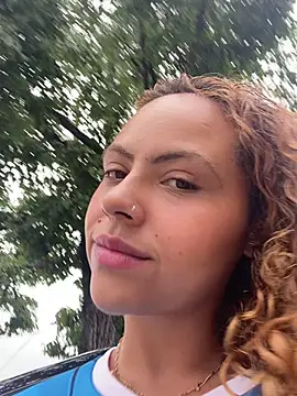 Chloe_Leaozinho's sex show image