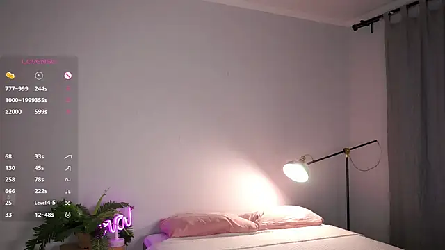 KateDolphin's sex show image