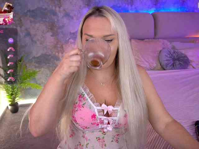 AmelyLoveme's sex show image