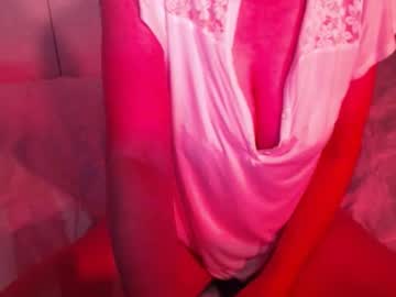 Изображение секс-шоу модели heavenlykiss