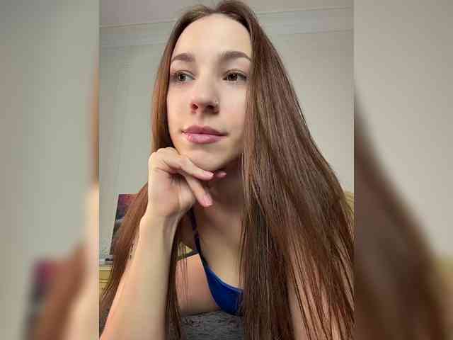 avolood's sex show image