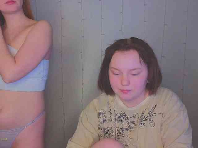 radianttwoX's sex show image