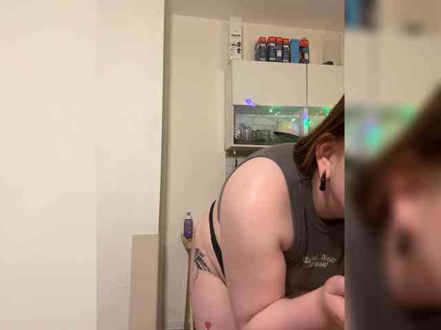 Sexshow-Bild von radianttwoX