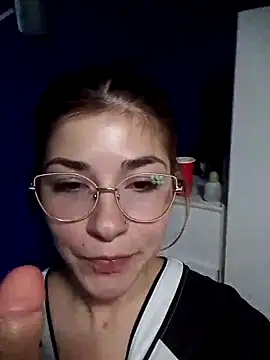 Luna33-'s sex show image Luna33-'s sex show image