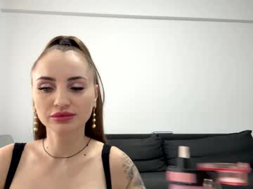 lettali's sex show image