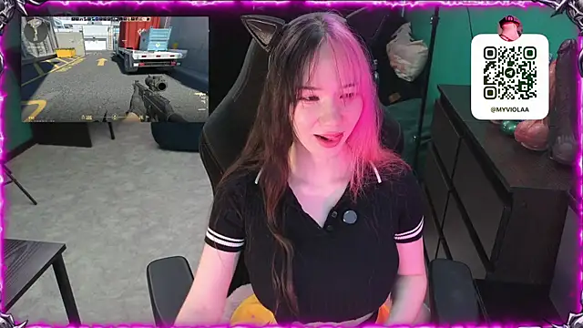 Maya_Viola's sex show image