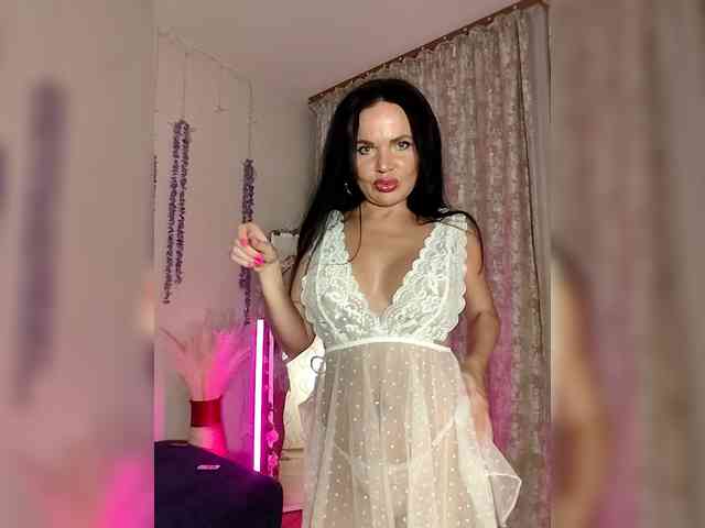 Kirakedi's sex show image