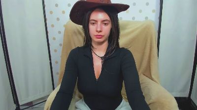 CarliSoSexy25's sex show image CarliSoSexy25's sex show image