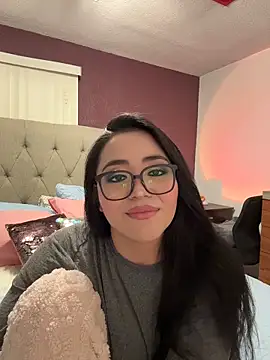 Изображение секс-шоу модели MyHoneyFrida Изображение секс-шоу модели MyHoneyFrida