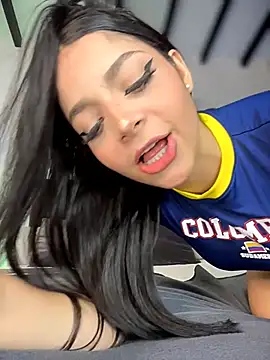 Изображение секс-шоу модели ArieliciousXXX Изображение секс-шоу модели ArieliciousXXX