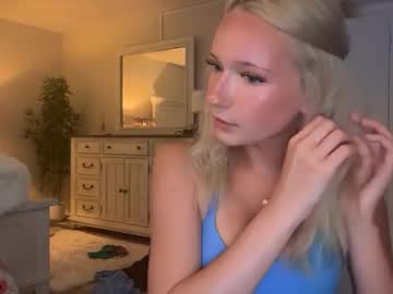 roxyrain2736's sex show image