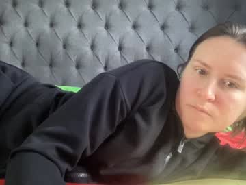 eatmypie69's sex show image