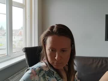 eatmypie69's sex show image
