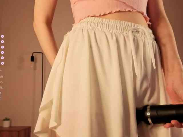 Pussy-Pikmi's sex show image