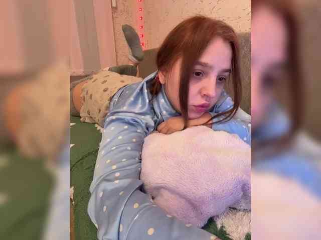 Изображение секс-шоу модели LittleDelora