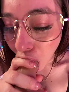 Sharon_07's sex show image