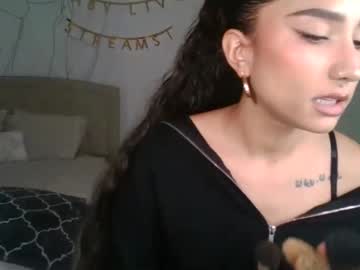 luvvvxliv's sex show image