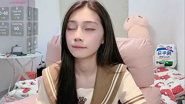 lris-Beauty's sex show image