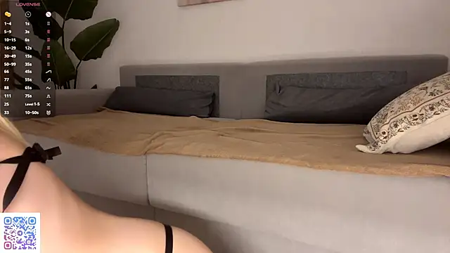PetulaGunton's sex show image