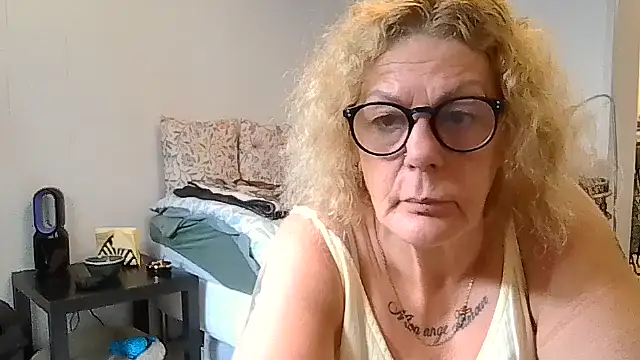 belgianshantie's sex show image