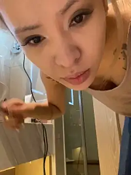 Sunflower-77's sex show image