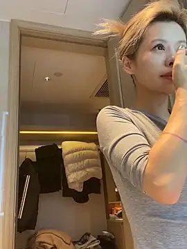 Sunflower-77's sex show image